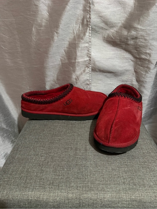 UGG Men\'s Red Suede Slip-On Loafers main image 5